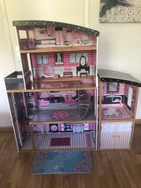 Barbie huis met garage