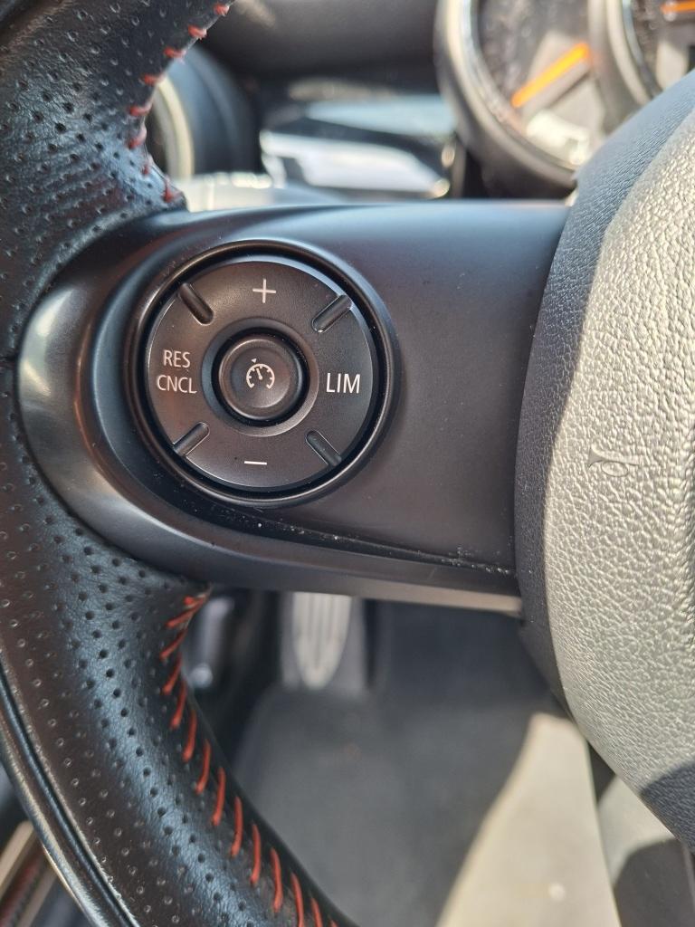 Mini Cooper mini 1.5 | jcw pack