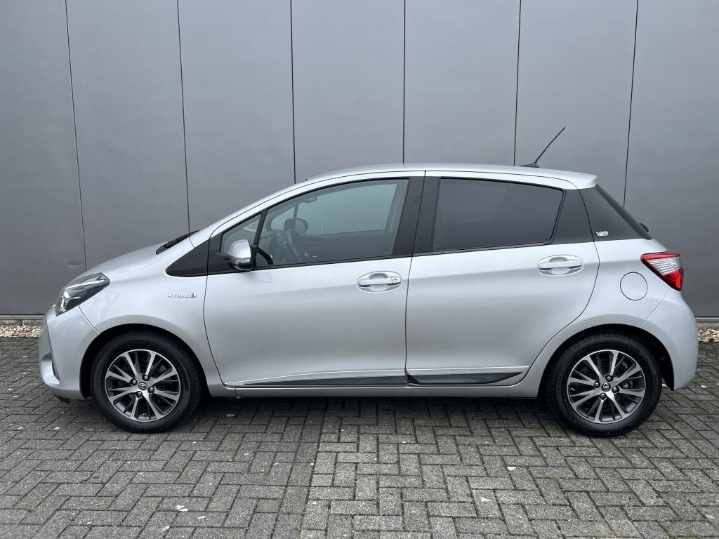 Toyota Yaris 1.5 hyb. dynamic
