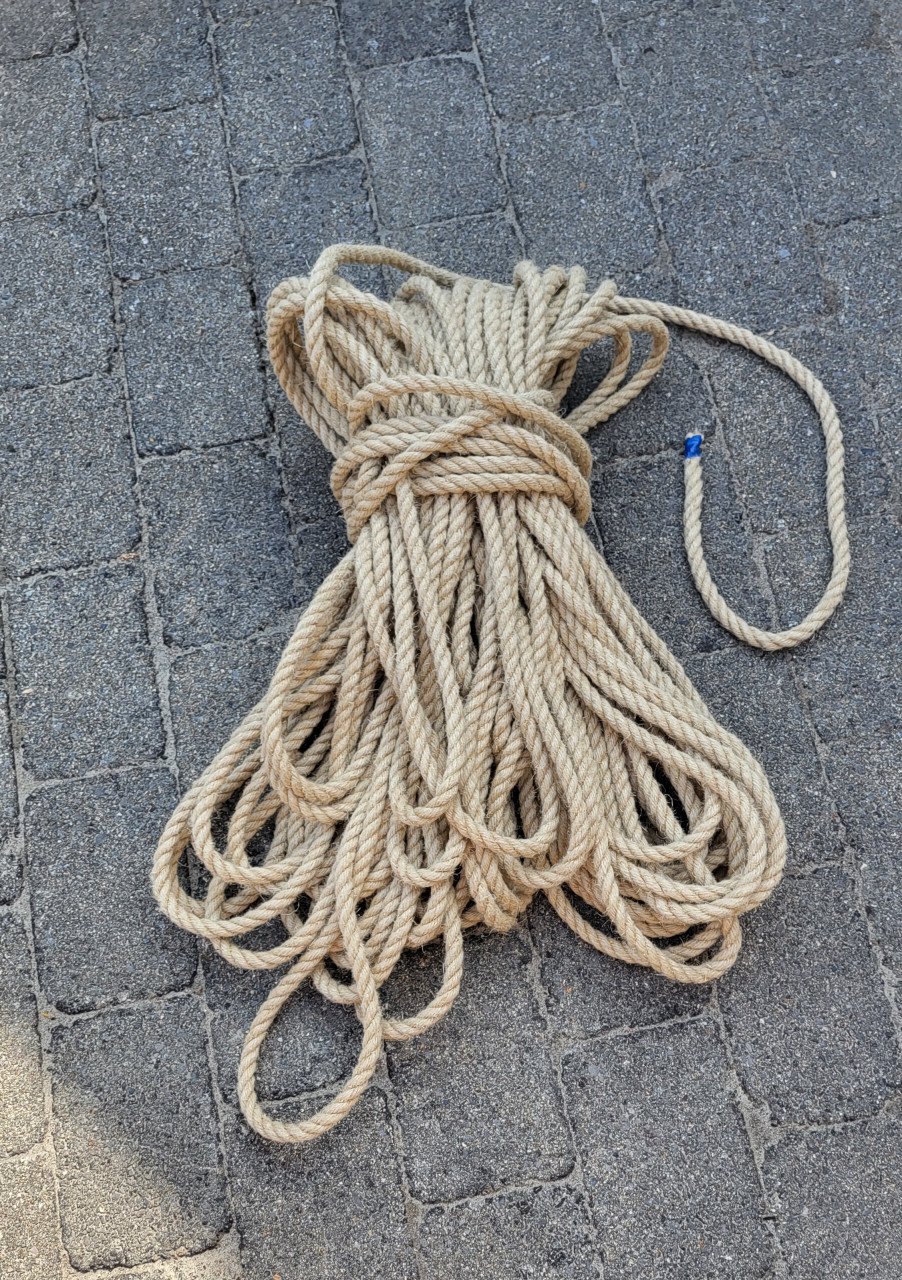 Touw (jute 12mm) 60 mtr lang