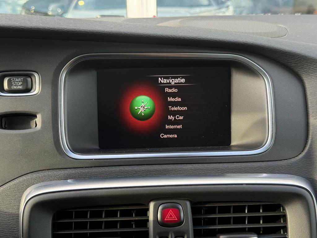 Volvo V40 cross country t3 153pk aut6 polar+ luxury| panodak| camera| leder