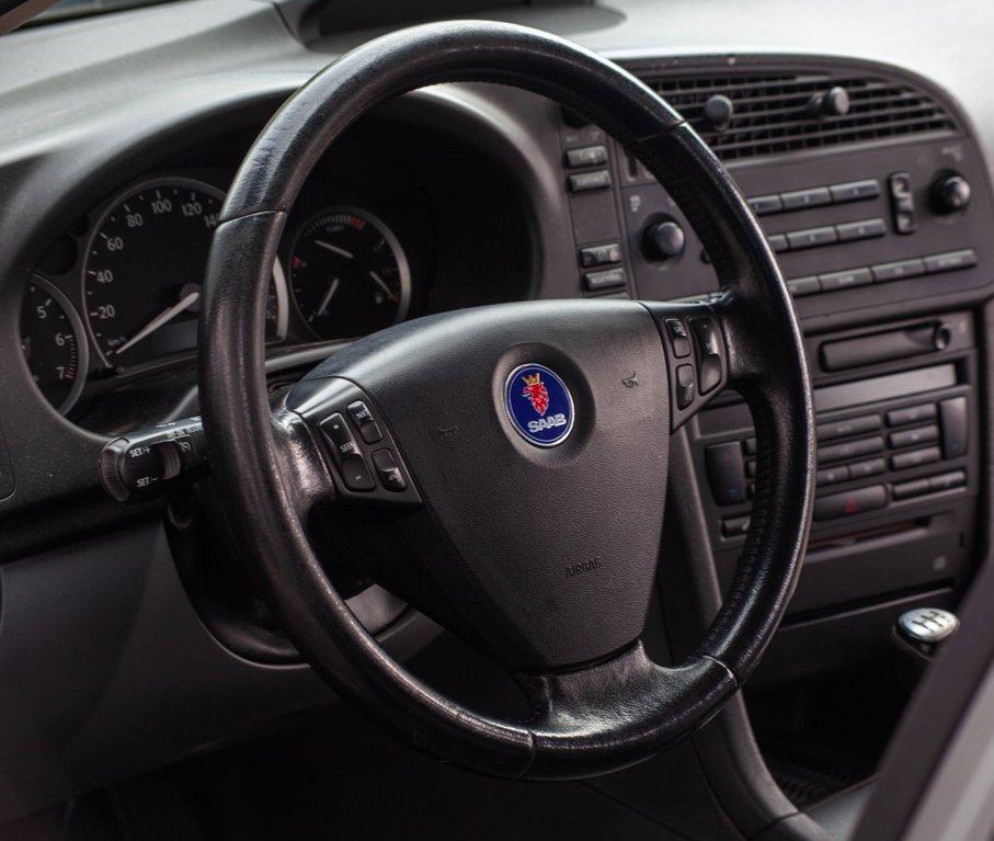 Saab 9-3 sport sedan 2.0t vector