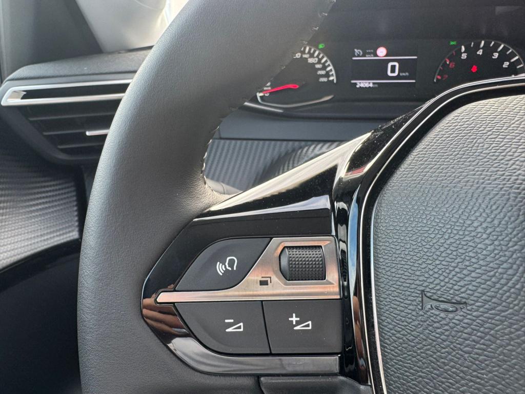 Peugeot 208 1.2 puretech allure