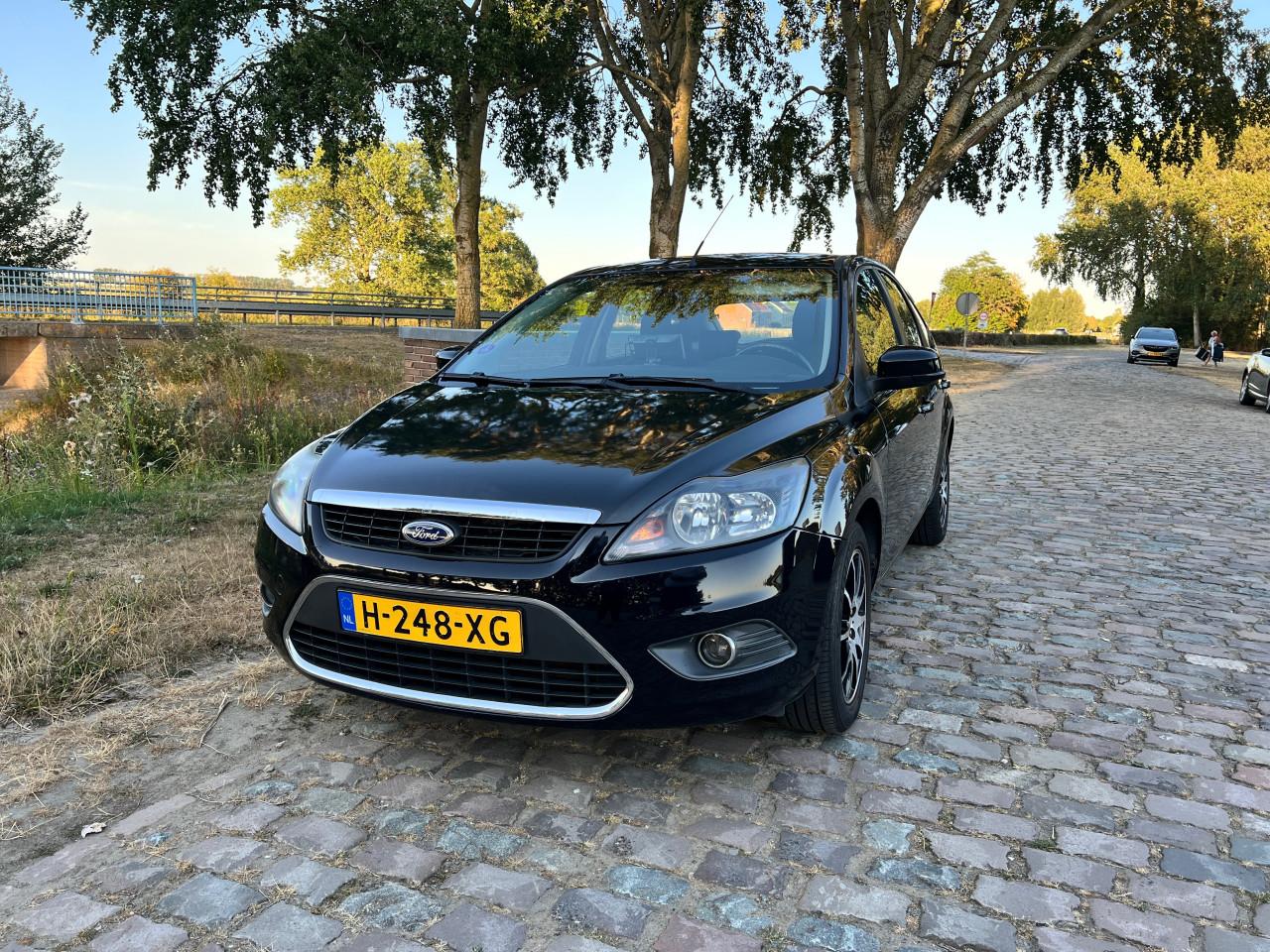 Ford focus 1.8 titanium 2009