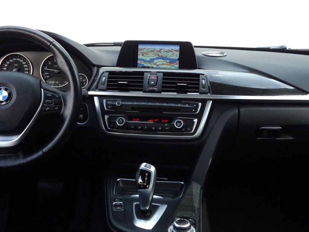 BMW 3-serie 316i executive sport automaat | bi-xenon | afn. trekhaak