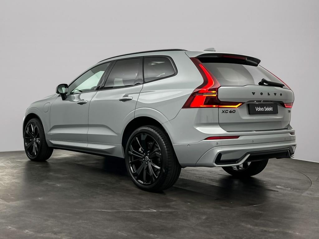 Volvo XC60 t6 398pk recharge ultra black edition| pano| 360camera| h&k soun