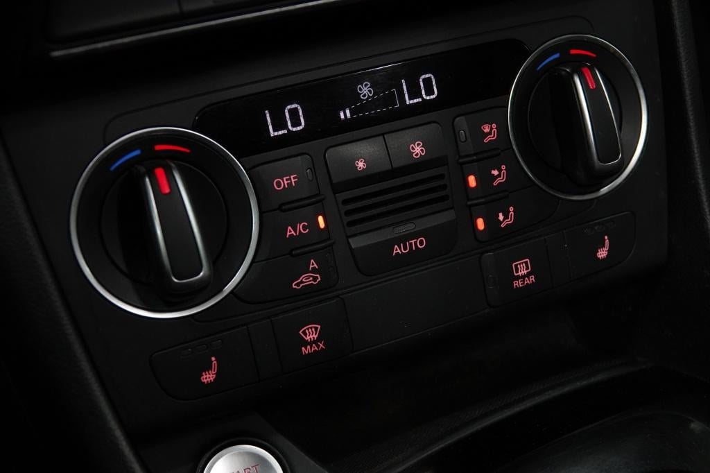 Audi Q3 1.4 tfsi | pano | stoelverw. | cruise | trekhaak |