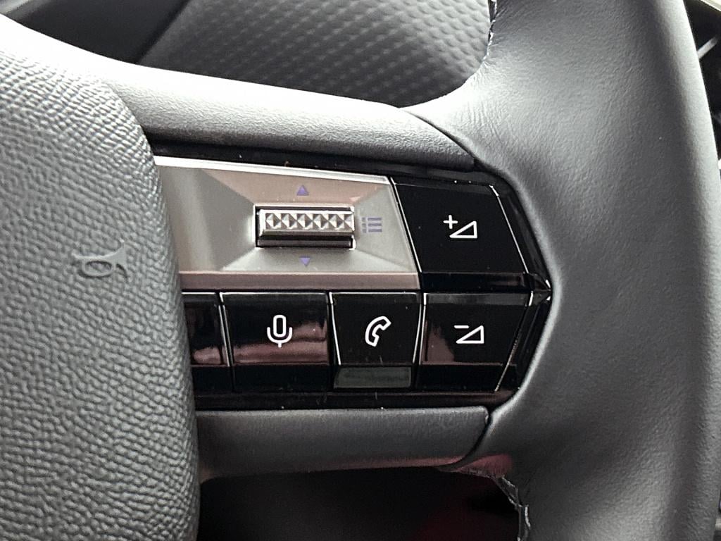 Ds Ds 3 e-tense ligne business 54 kwh | keyless entry | stoelverwarming | 3