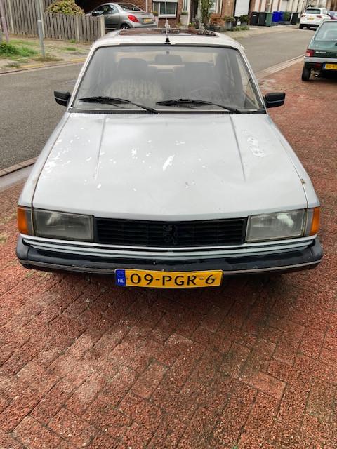 Peugeot 305 GLD 1.9 XUD Diesel