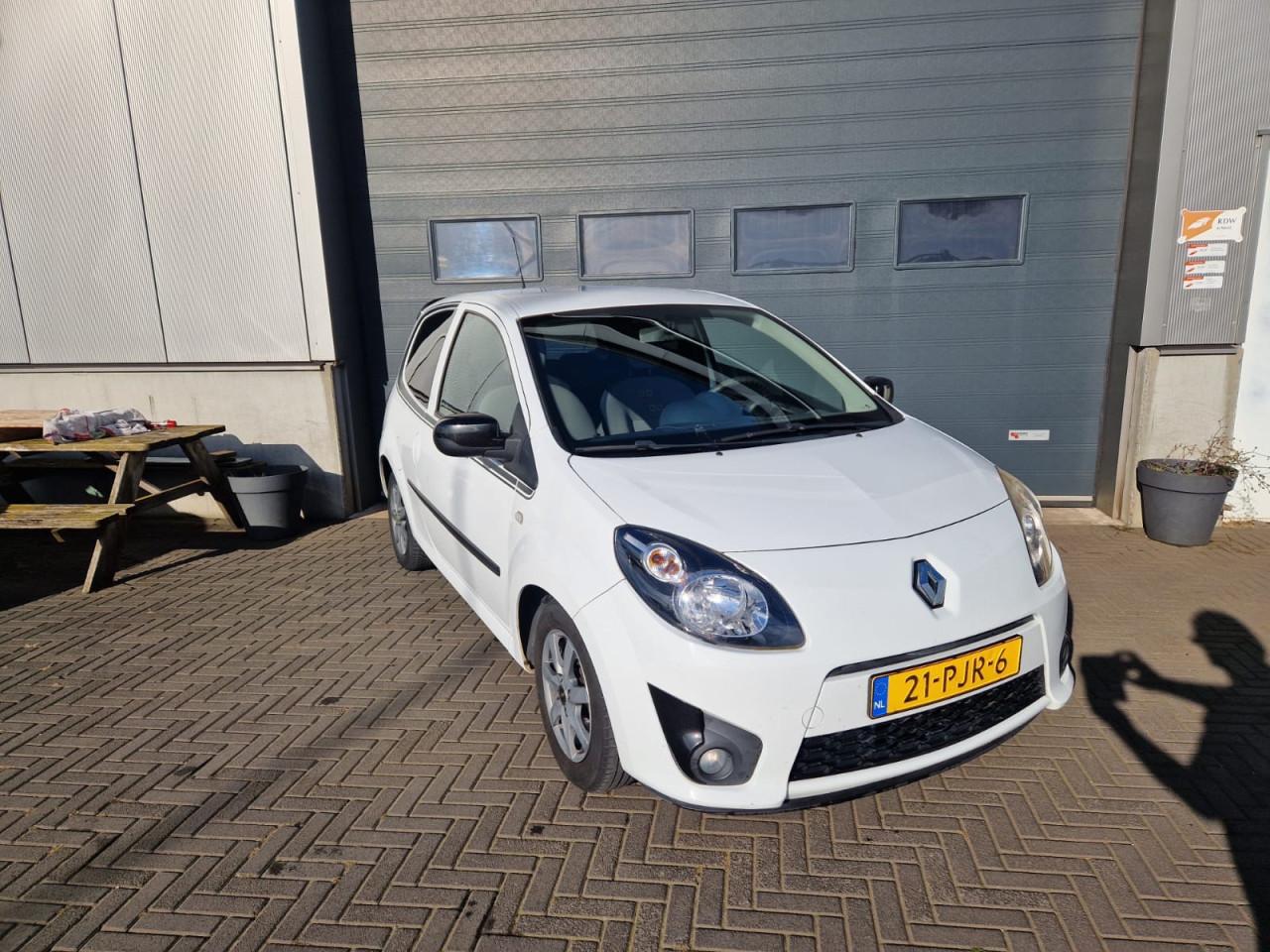 TE KOOP RENAULT TWINGO 1.2 16V COLLECTION SLECHTS 108.434 KM