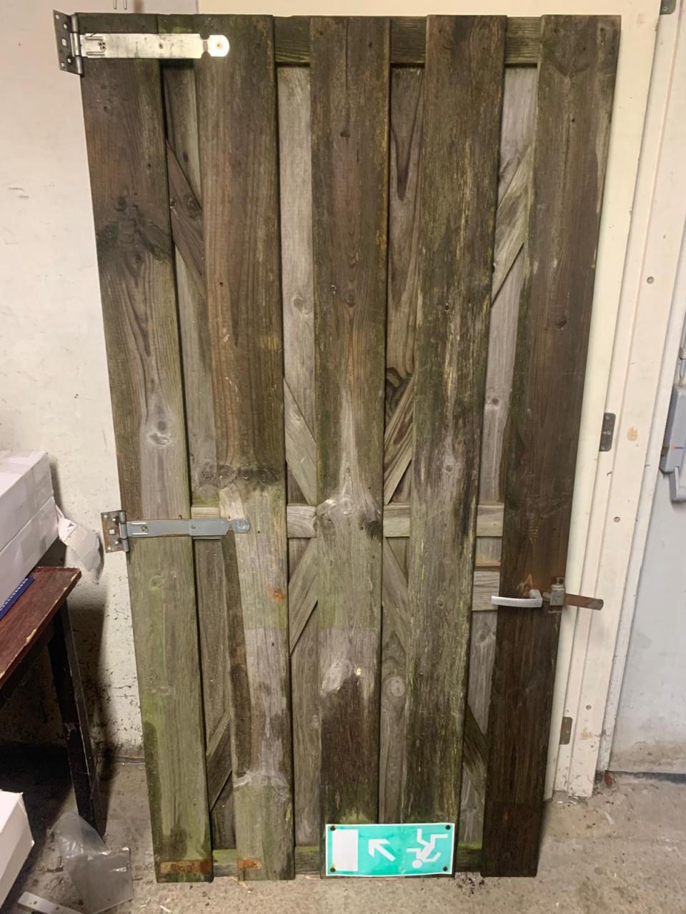 Schutting delen met deur!