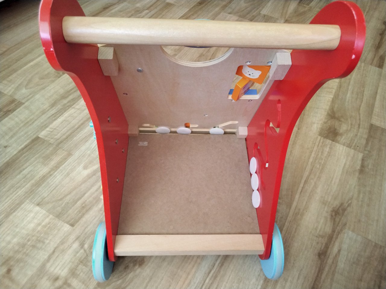 Loopwagen voor kleine kindjes