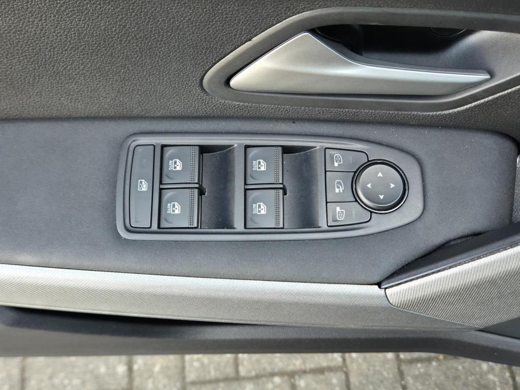 Dacia Bigster 1.8 hybrid 155 journey adaptive cruise, 360° camera, elektr. 