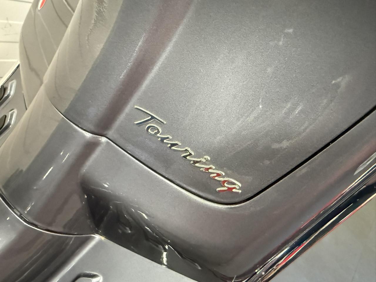 Zeer nette en complete Vespa Primavera Touring 45km!