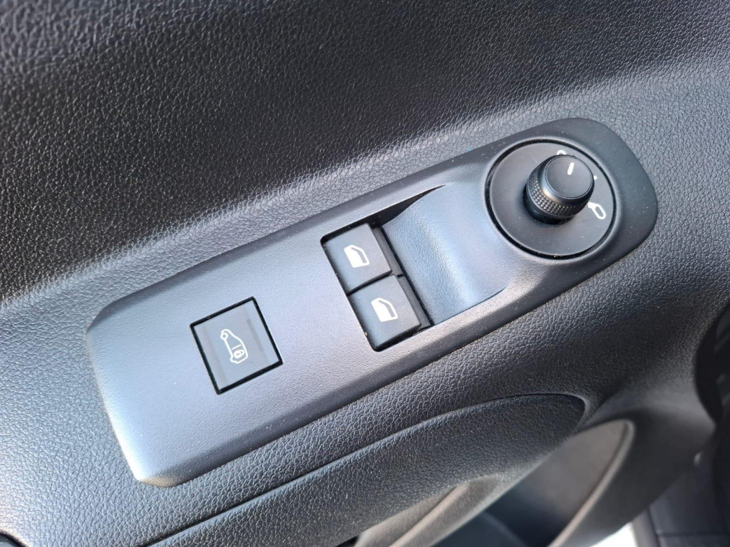 Opel Combo 1.6d l1h1 edition airco / cruise controle / euro 6 / n.a.p