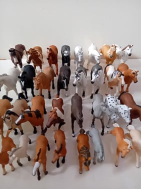 Grote set Schleich paarden met veel accessoires
