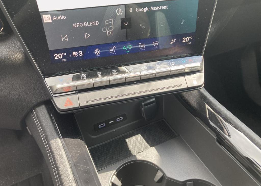 Renault Austral 1.2 mild hybrid 160 x-tronic techno - pack solid / pack saf