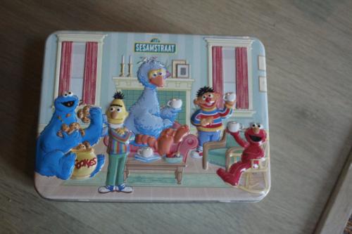 Koekblik van sesamstraat