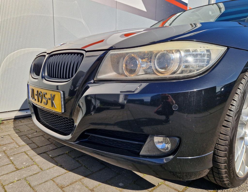 BMW 3-serie touring 320i business line style