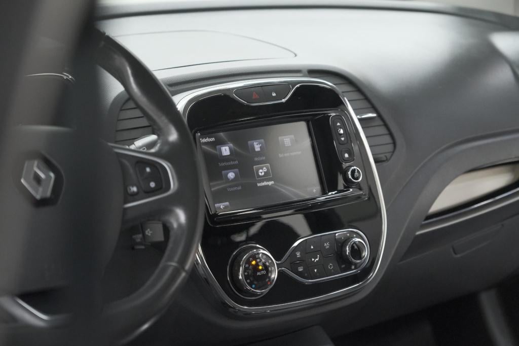 Renault Captur tce 90 dynamique | trekhaak | navigatie | camera | parkeerse