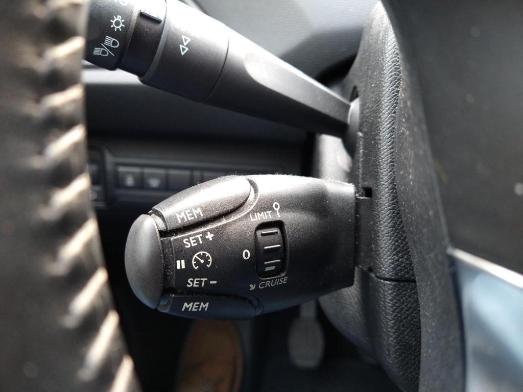 Peugeot 308 1.2 110 style clima/nav/lmv