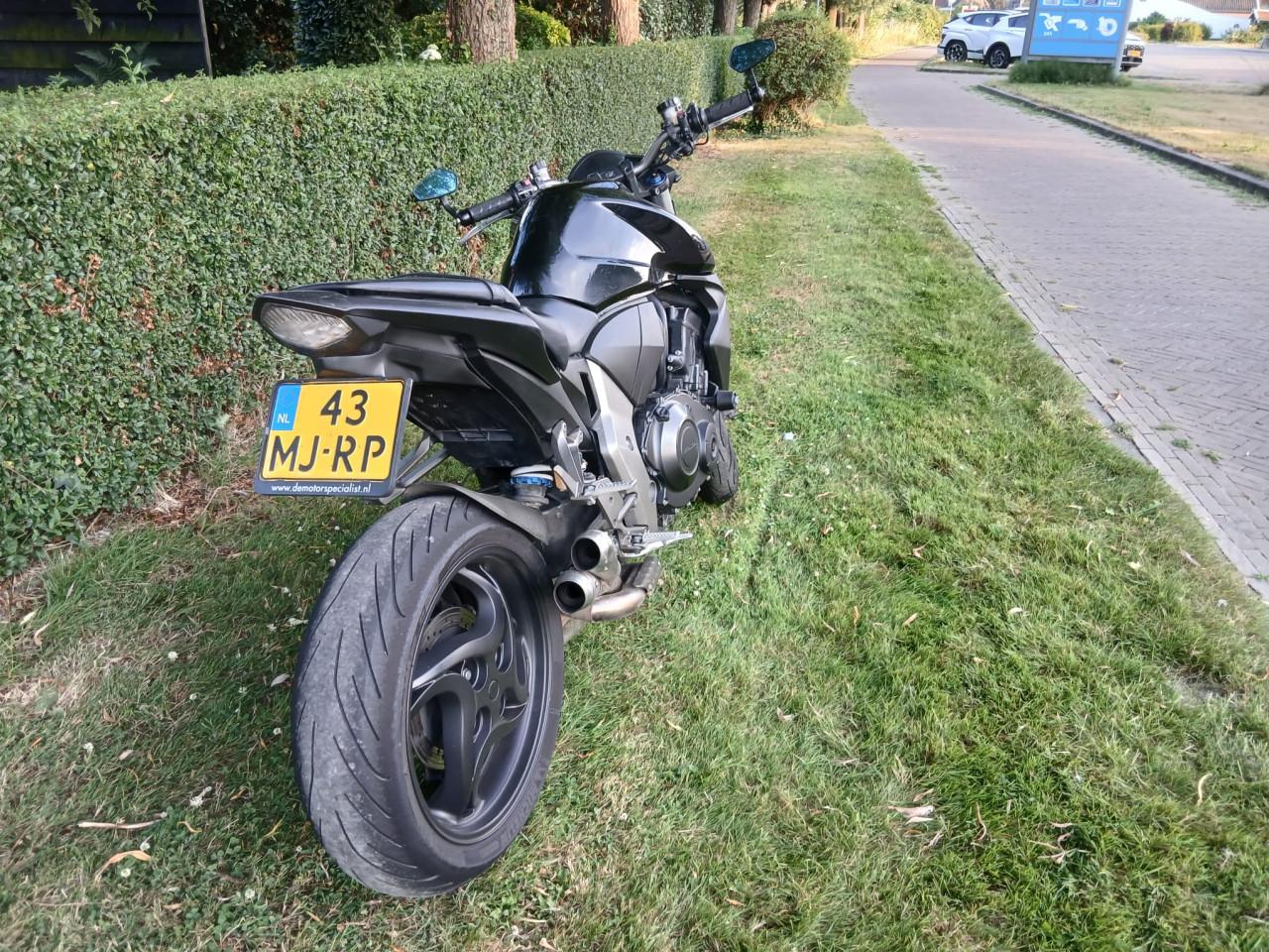 Honda CB1000R