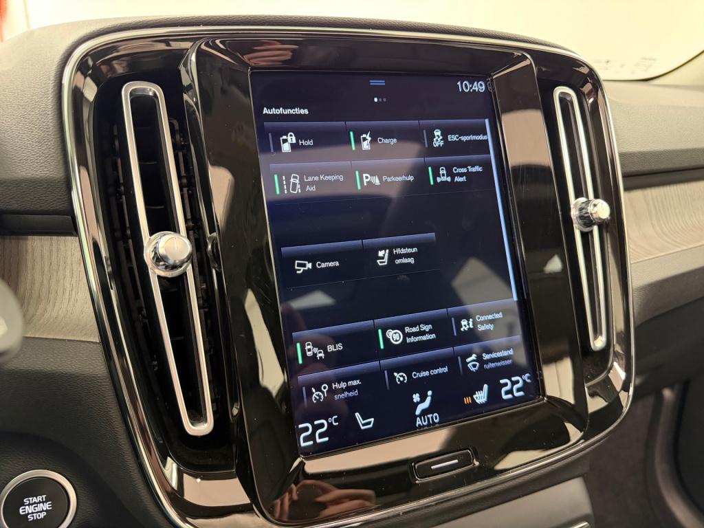 Volvo XC40 1.5 t5 recharge inscription | trekhaak | panoramadak | h&k | thu