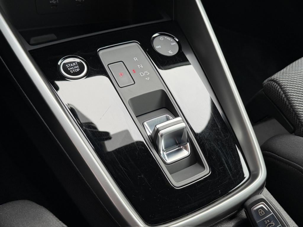 Audi A3 limousine 35 tfsi 150pk s-tronic advanced | camera | adap. cruise |