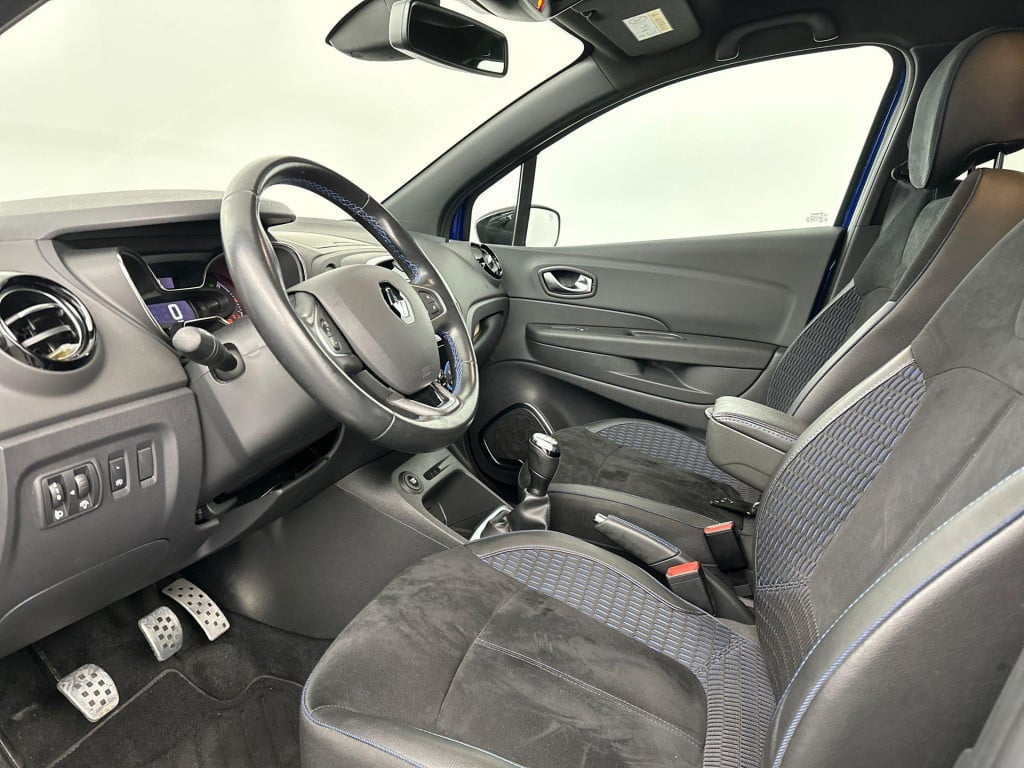 Renault Captur 0.9 tce version s | navigatie | parkeersensoren voor/achter 