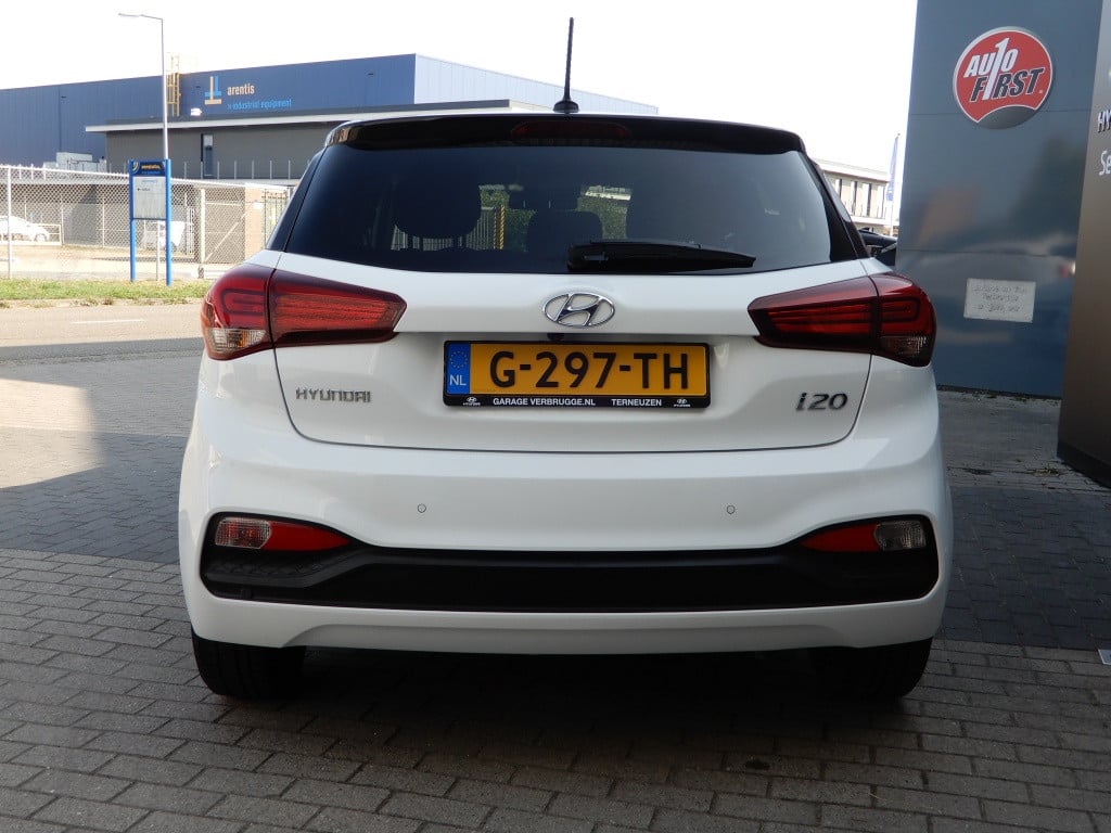Hyundai I 20 1.0 t-gdi comfort | nl auto | navi | twotone | lm velgen |