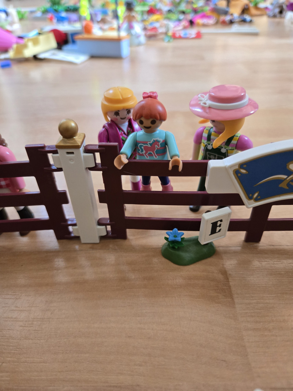 Playmobil jumping