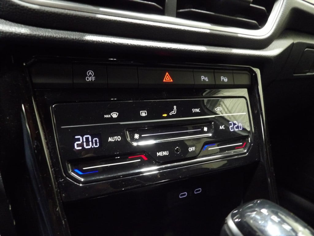 Volkswagen T-roc 1.5 tsi 150pk 7-dsg r-line