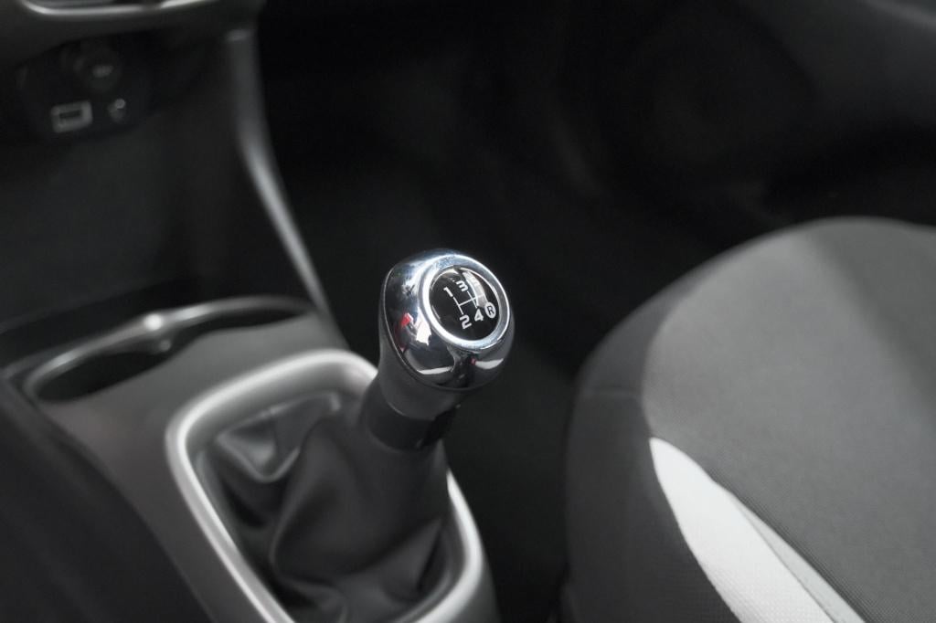 Toyota Aygo 1.0 vvt-i x-play | camera | airconditioning | allseasonbanden