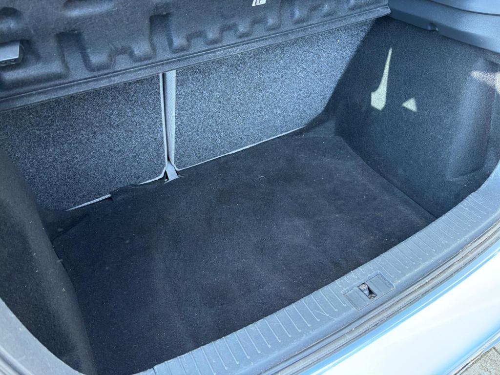 Seat Ibiza 1.4-16v stella/135.000 nap/vol jaar keuring bij aflevering/airco