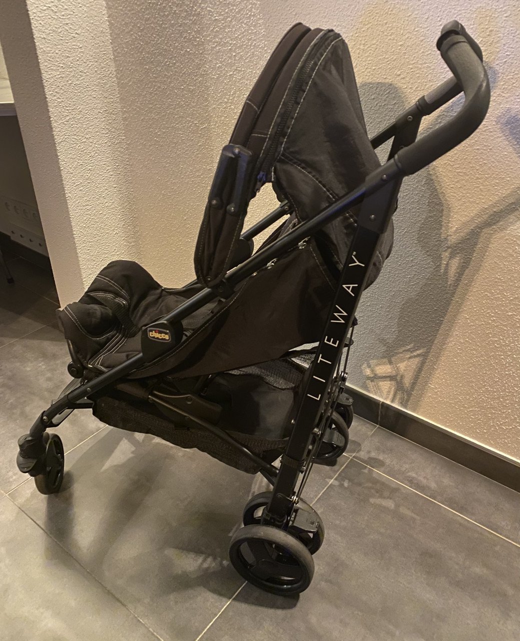 Te Koop zeer nette Buggy