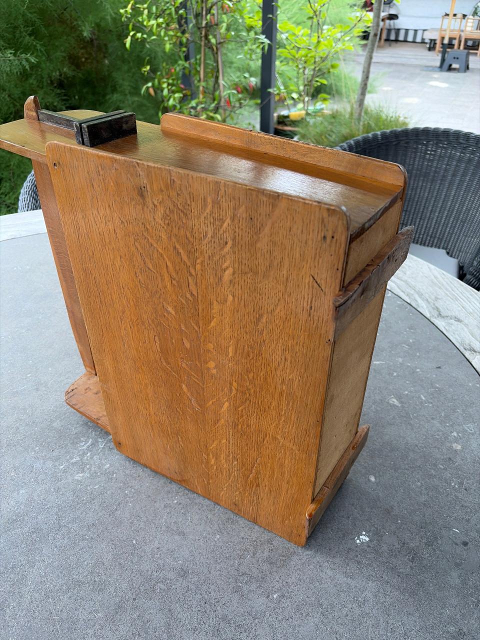Krantenbak vintage