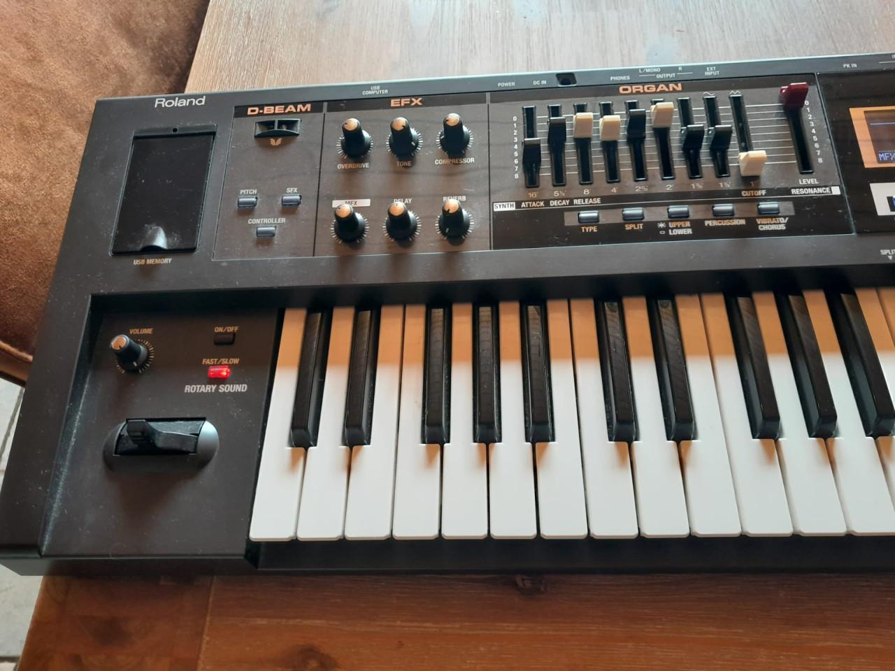 Roland VR-09 Keyboard