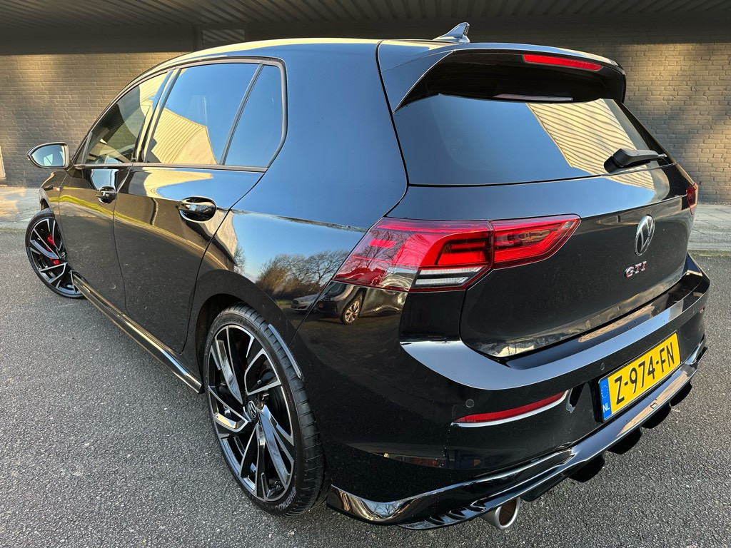 Volkswagen Golf 2.0 tsi gti // dealeronderhouden // nieuwstaat //