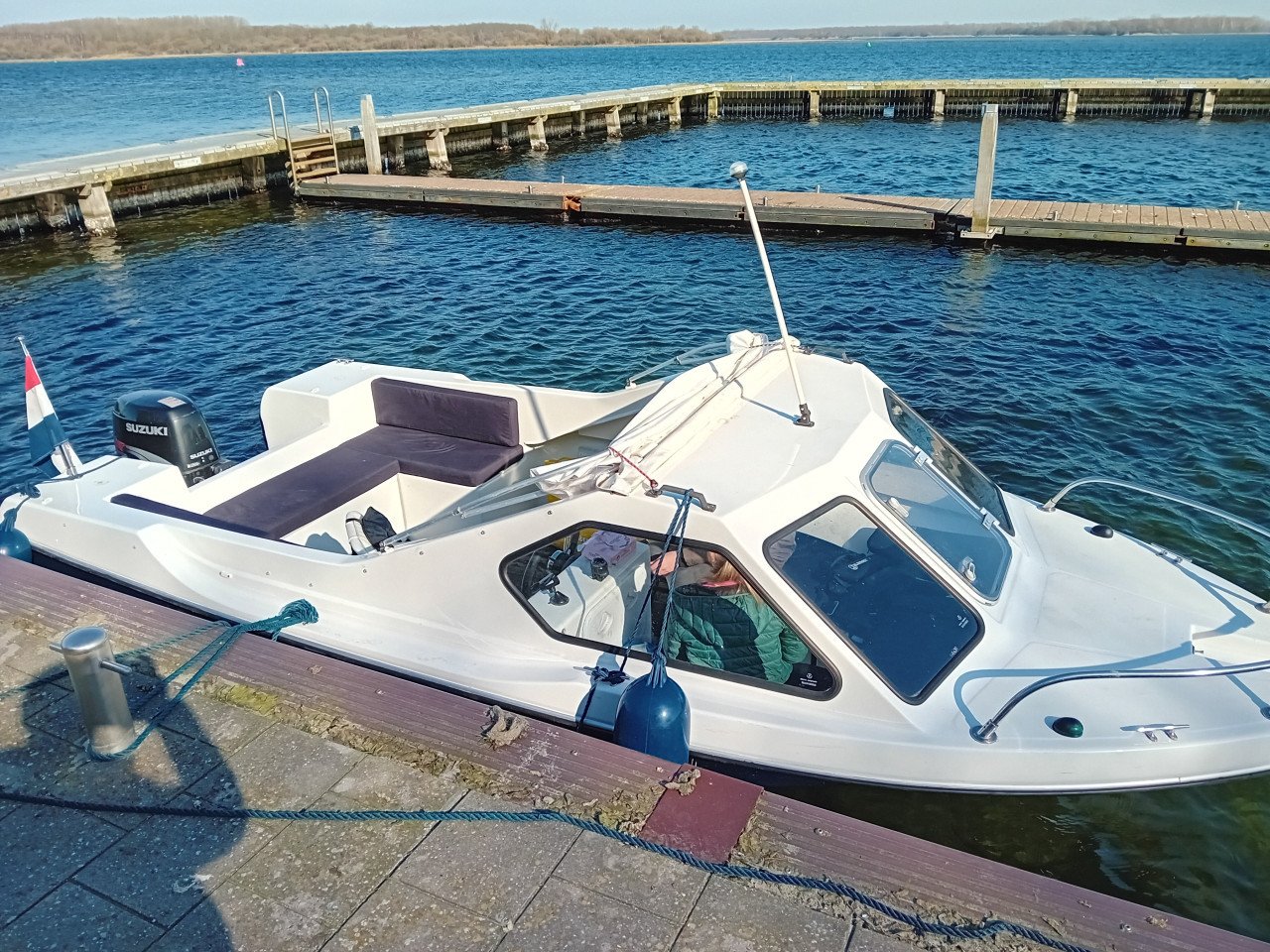 Motorboot Beekman 505 + 50pk Suzuki + zeilkap + trailer