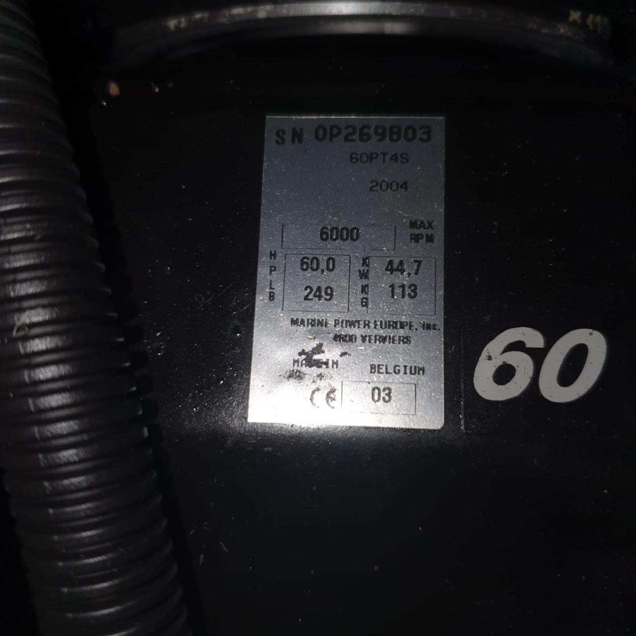 Quicksilver pilothouse 560 met 60 pk mercury + trailer bouwjaar 2003