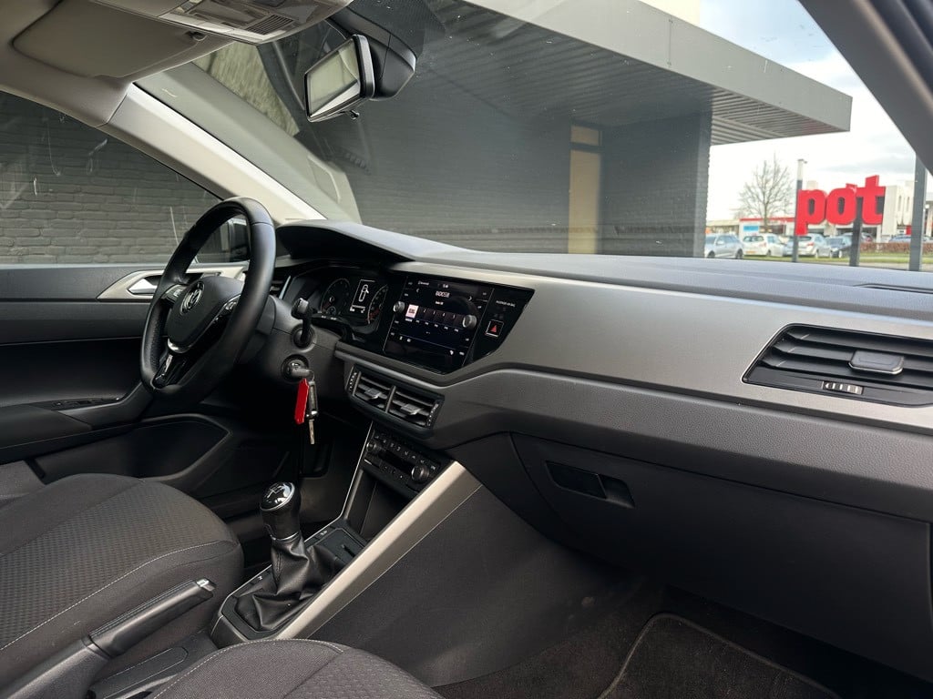 Volkswagen Polo 1.0 mpi comfortline
