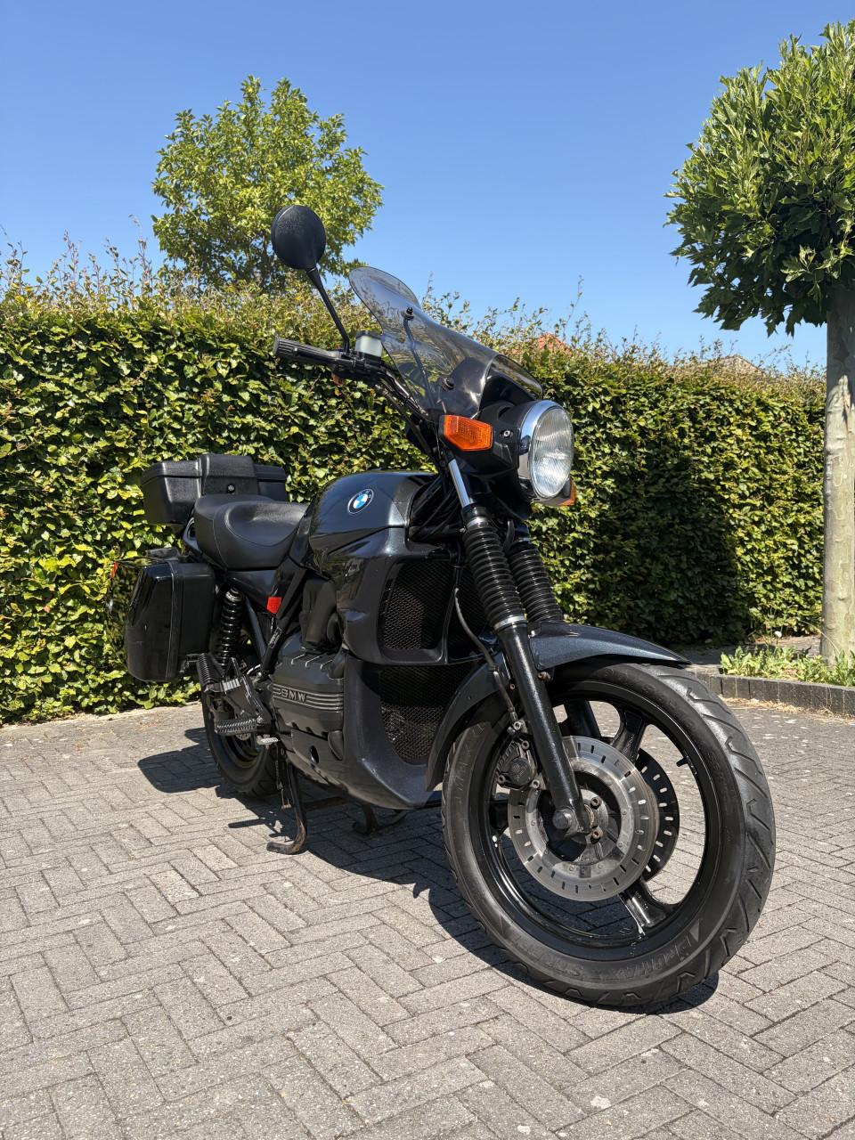 BMW K75