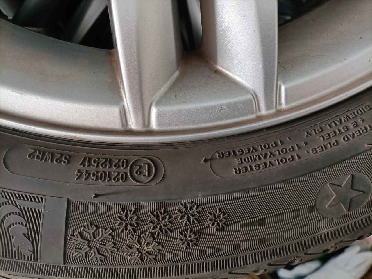 Winterbanden op velg