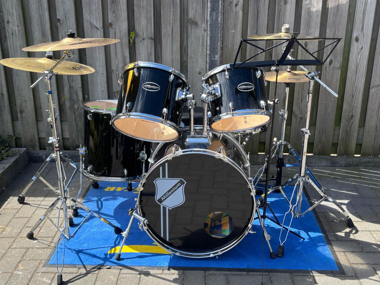 Drumstel  milenium