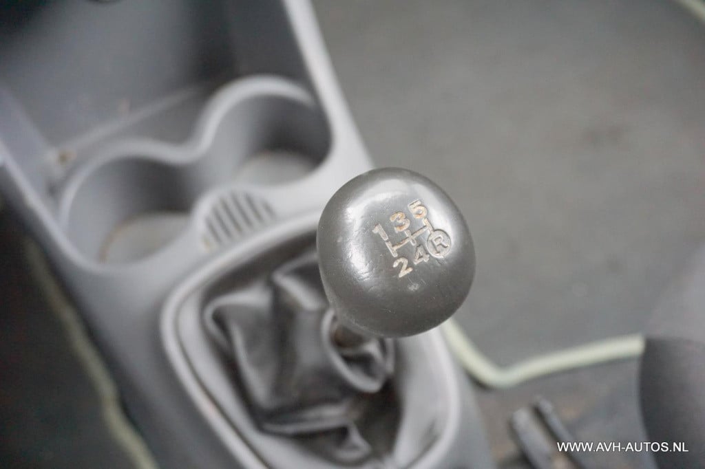 Toyota Aygo 1.0-12v