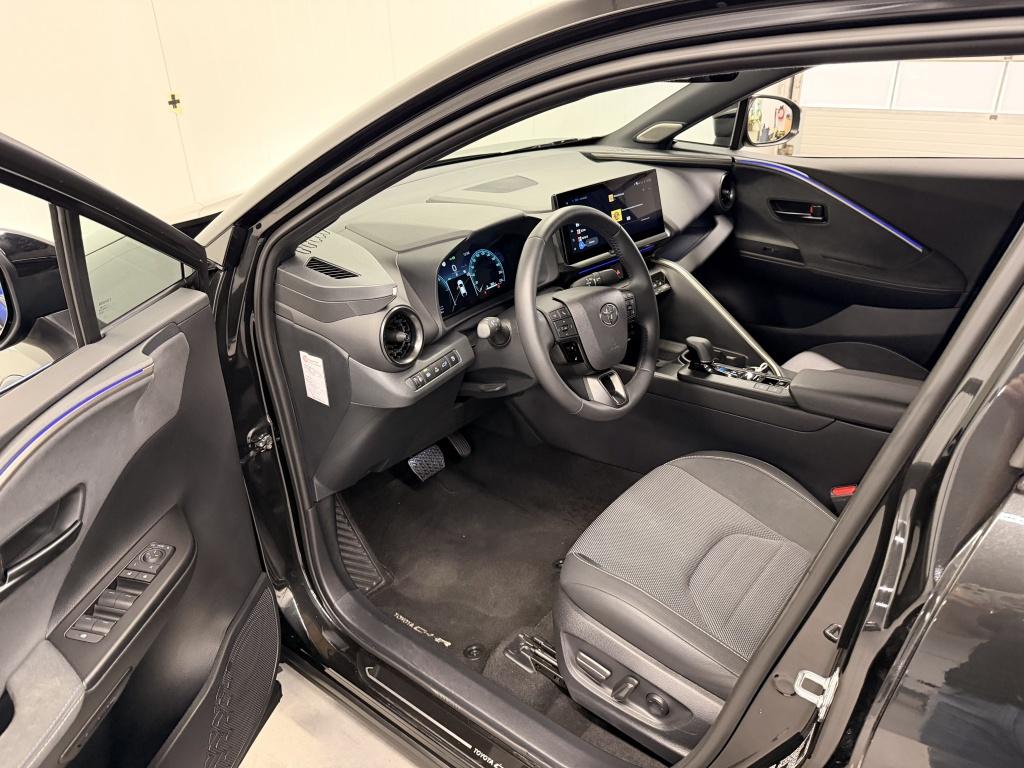 Toyota C-hr 2.0 phev 220 exec