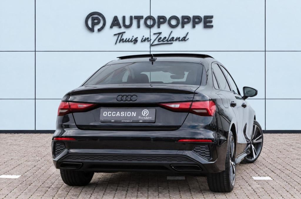 Audi A3 limousine 35 tfsi s edition 150pk s tronic