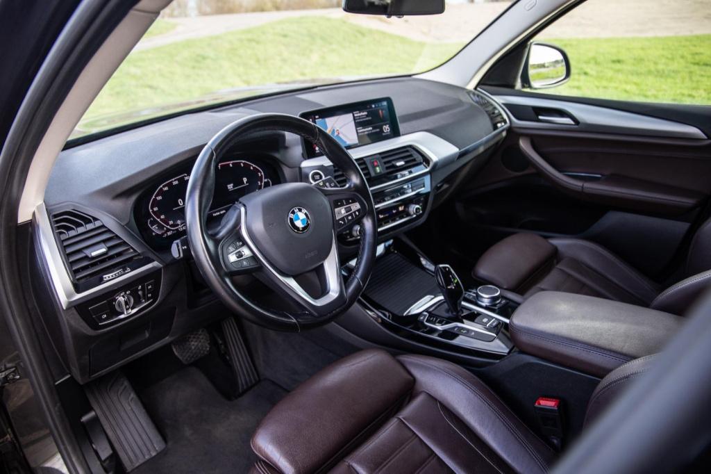 BMW X3 xdrive30e high executive bruin leer / panorama dak / automaat / plug