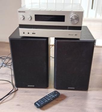 Kenwood DAB radio/ CD speler