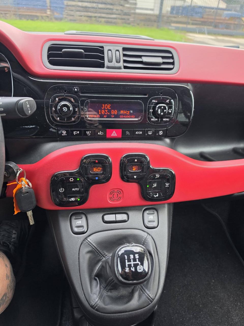 FIAT PANDA 0.9 TWINAIR LOUNGE 54222km  NAP